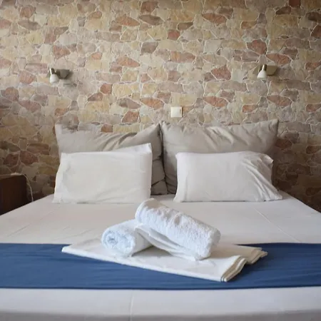 Madeleine Tower View Néa Fókaia