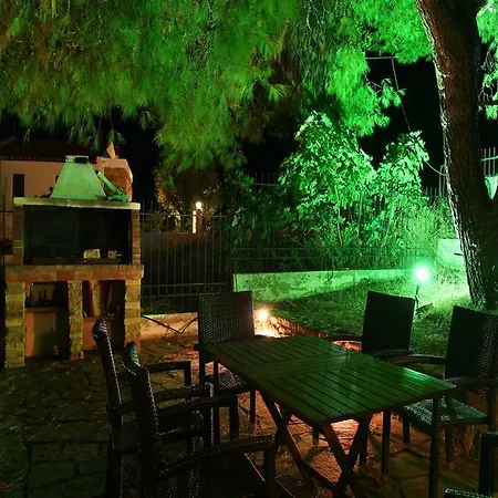 Madeleine Tower View Διαμέρισμα