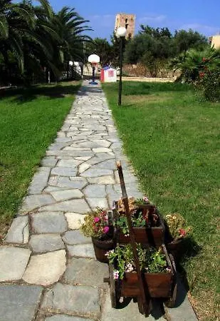 Madeleine Tower View * Néa Fókaia