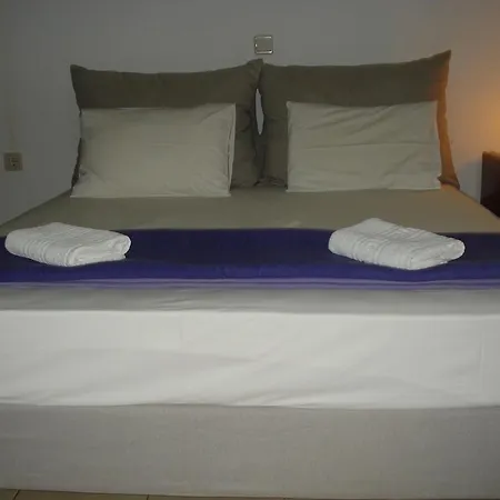 Madeleine Tower View * Néa Fókaia