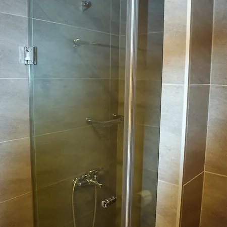 Madeleine Tower View Διαμέρισμα Néa Fókaia