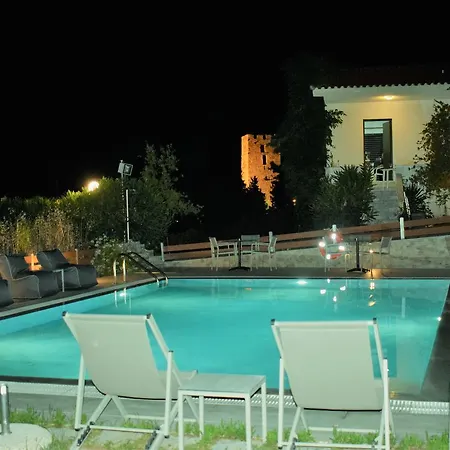 Madeleine Tower View * Néa Fókaia