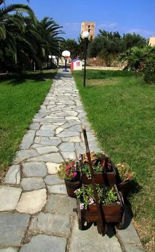 Madeleine Tower View * Néa Fókaia