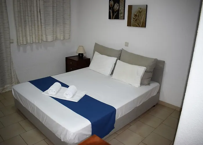 Madeleine Tower View Apartamento *