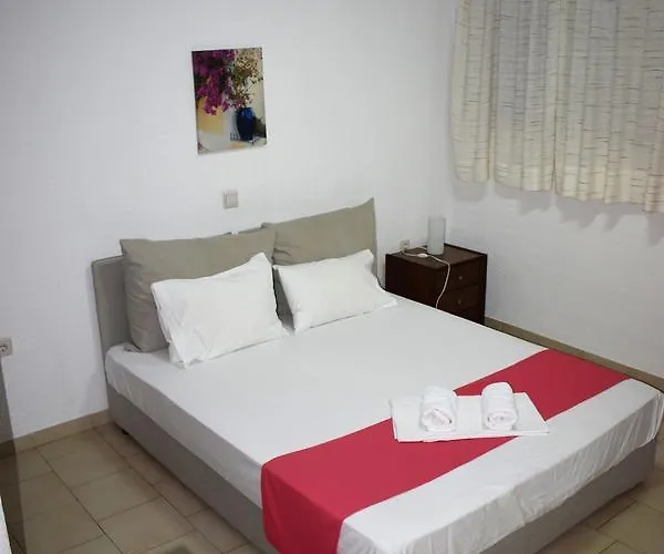 Madeleine Tower View Apartamento Néa Fókaia