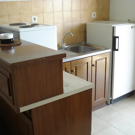 Madeleine Tower View *